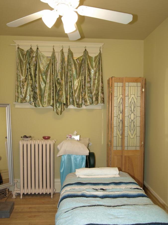 Downtown Bed And Breakfast Ottawa Exterior photo