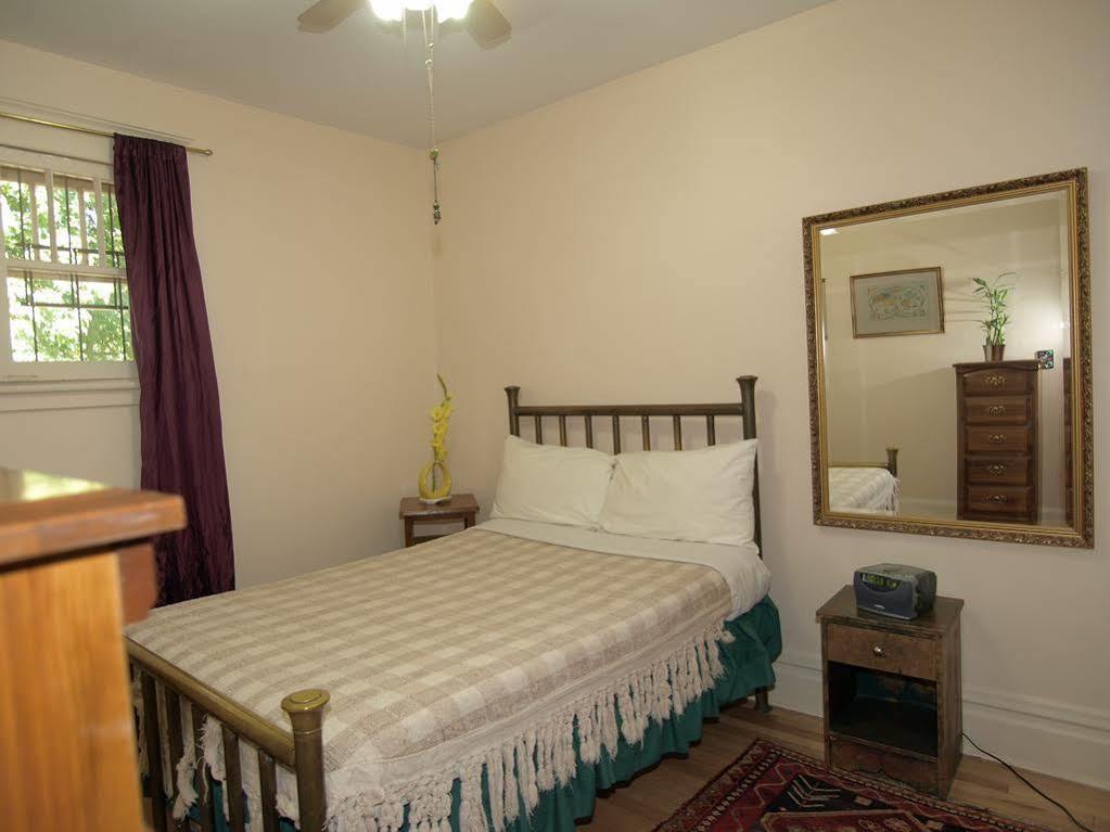 Downtown Bed And Breakfast Ottawa Exterior photo